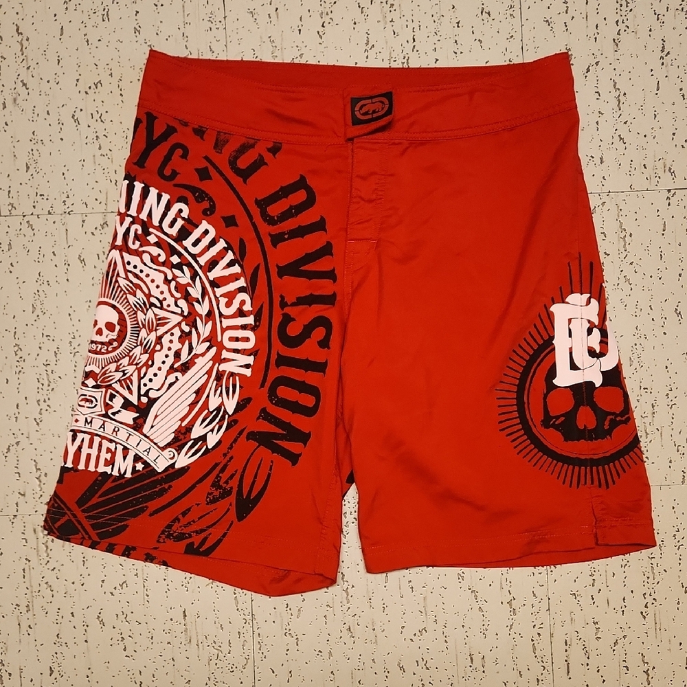 Ecko Unltd MMA Mayhem Full Graphic Shorts Vintage Y2K Red, Black And White